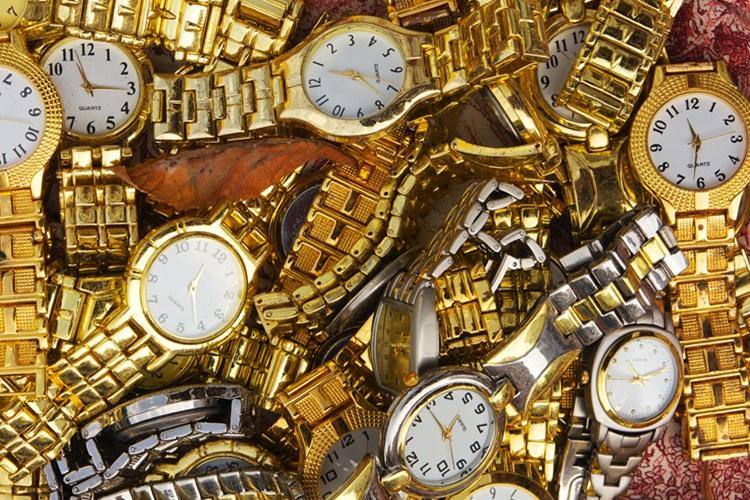 A,Lot,Of,Cheap,Watches